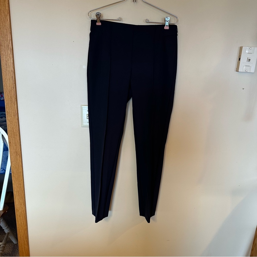Lafayette 148 Black Pants size 6 NWT